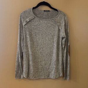 Pink Clover Light Gray Button Detail Sweatshirt
